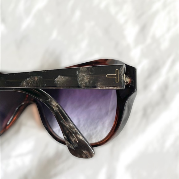 Sunglasses THAKOON by ALEK PAUL - Picture 6 of 12